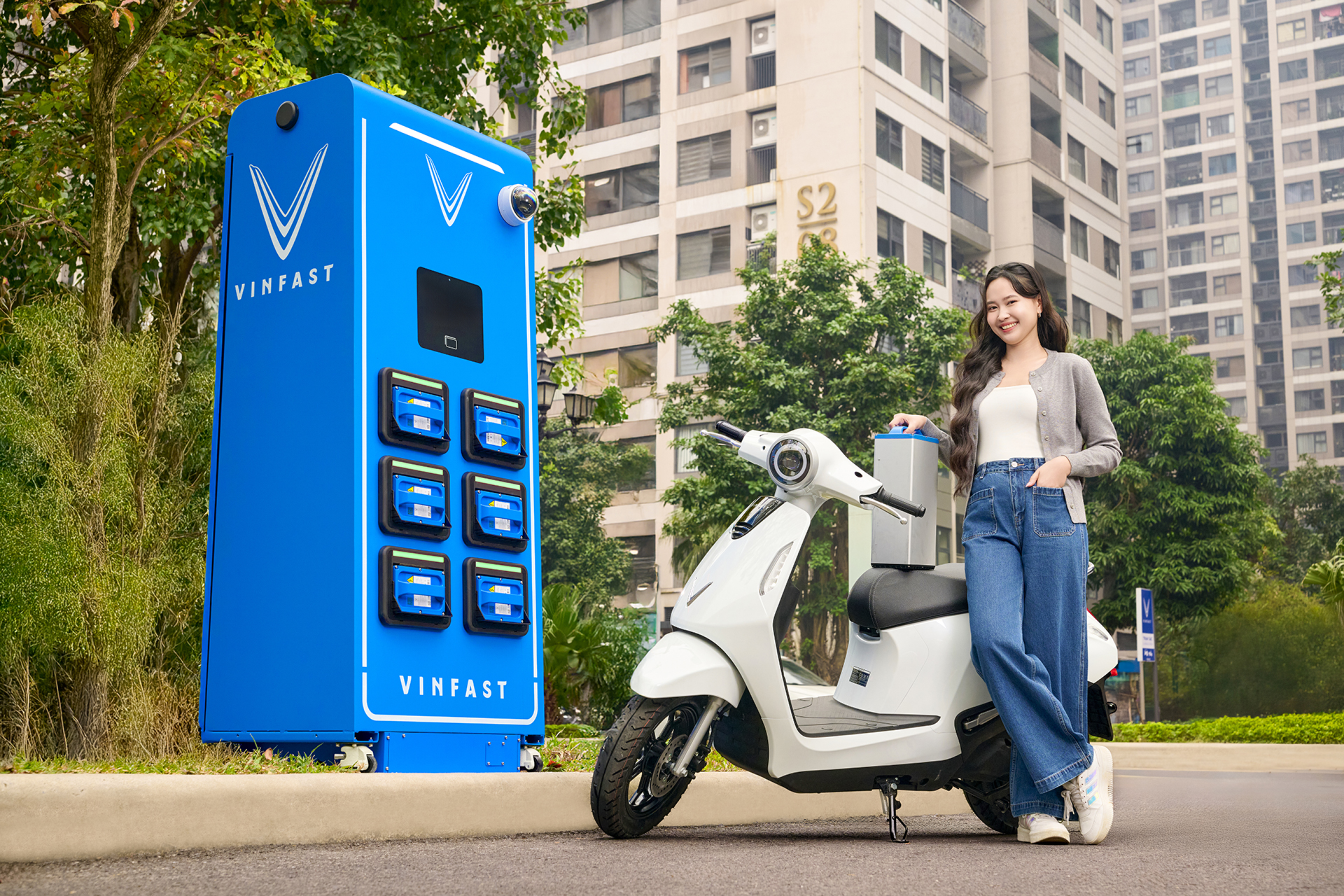 Xe Máy Điện Cho Sinh Viên Quận Trung Tâm TP.HCM: Lựa Chọn Thông Minh Tiết Kiệm Chi Phí Và Bảo Vệ Môi Trường