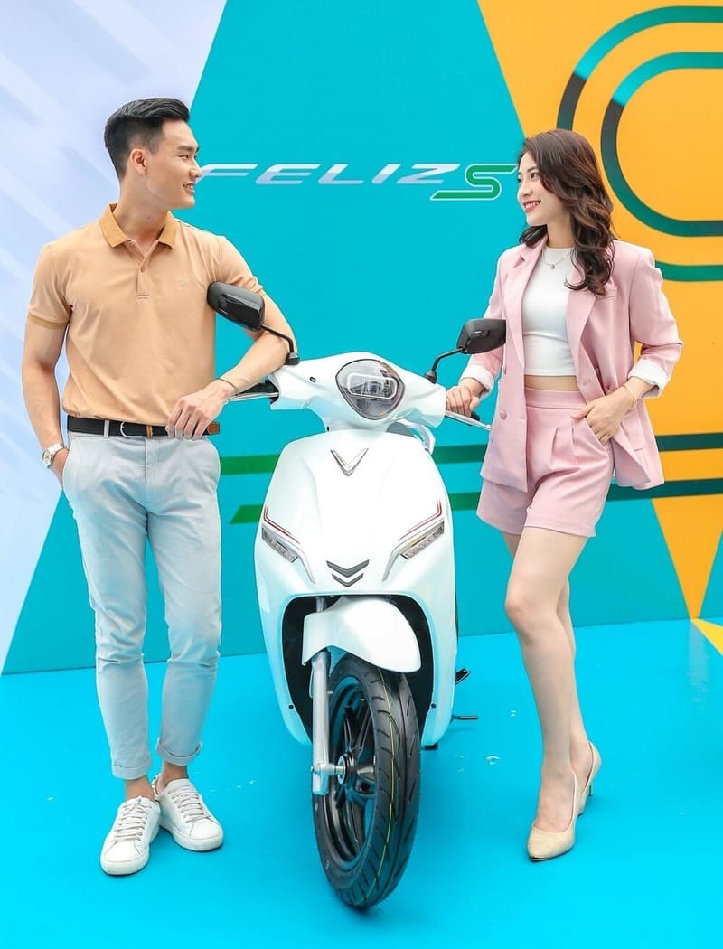 Review Dịch Vụ Thuê Xe Máy Giao Tận Nơi Quận 1, Quận 3: Tốc Độ & Uy Tín Đặt Lên Hàng Đầu